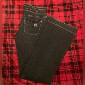 White House Black Market bootcut jeans size 00R